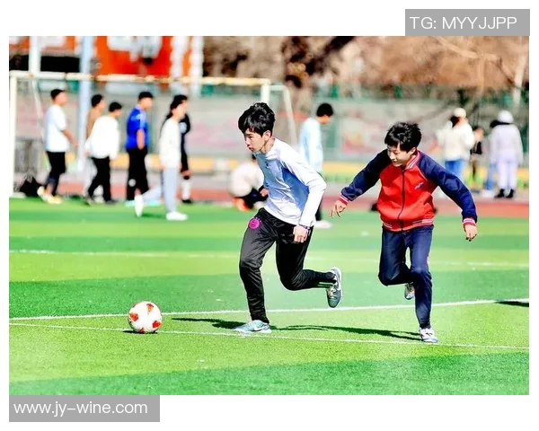 跑男节目中有哪些足球明星参与过精彩挑战与互动回顾