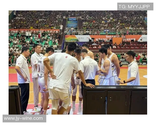 北京篮球队选拔赛表现分析：灵活性与战术配合的完美结合